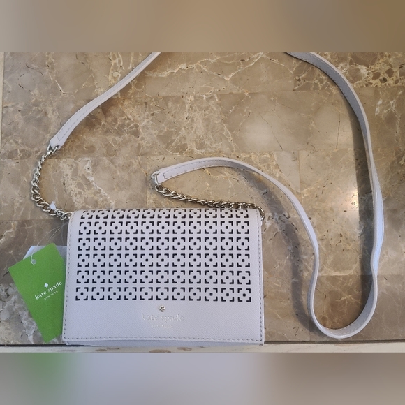 Kate Spade cross body purse - Picture 2 of 7